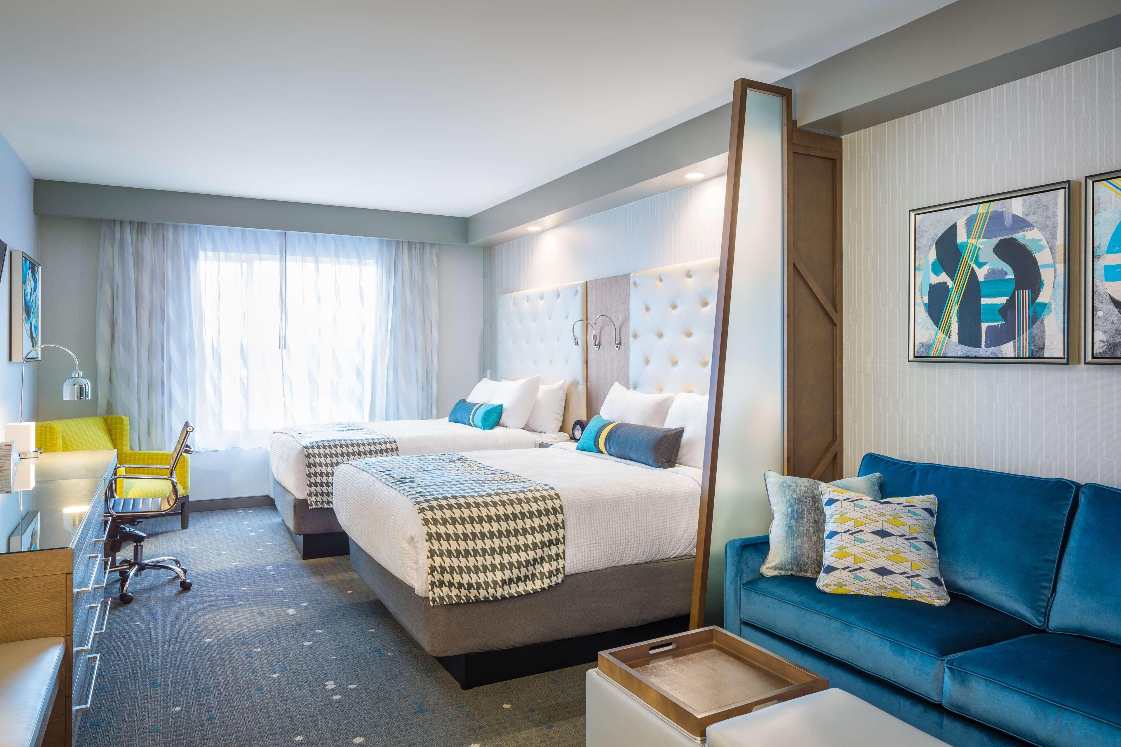 Best Western Premier Hotel at Fisher's Landing Vancouver Eksteriør billede